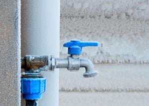 Prevent Frozen Pipes This Winter: How to Turn Off Outdoor Hose